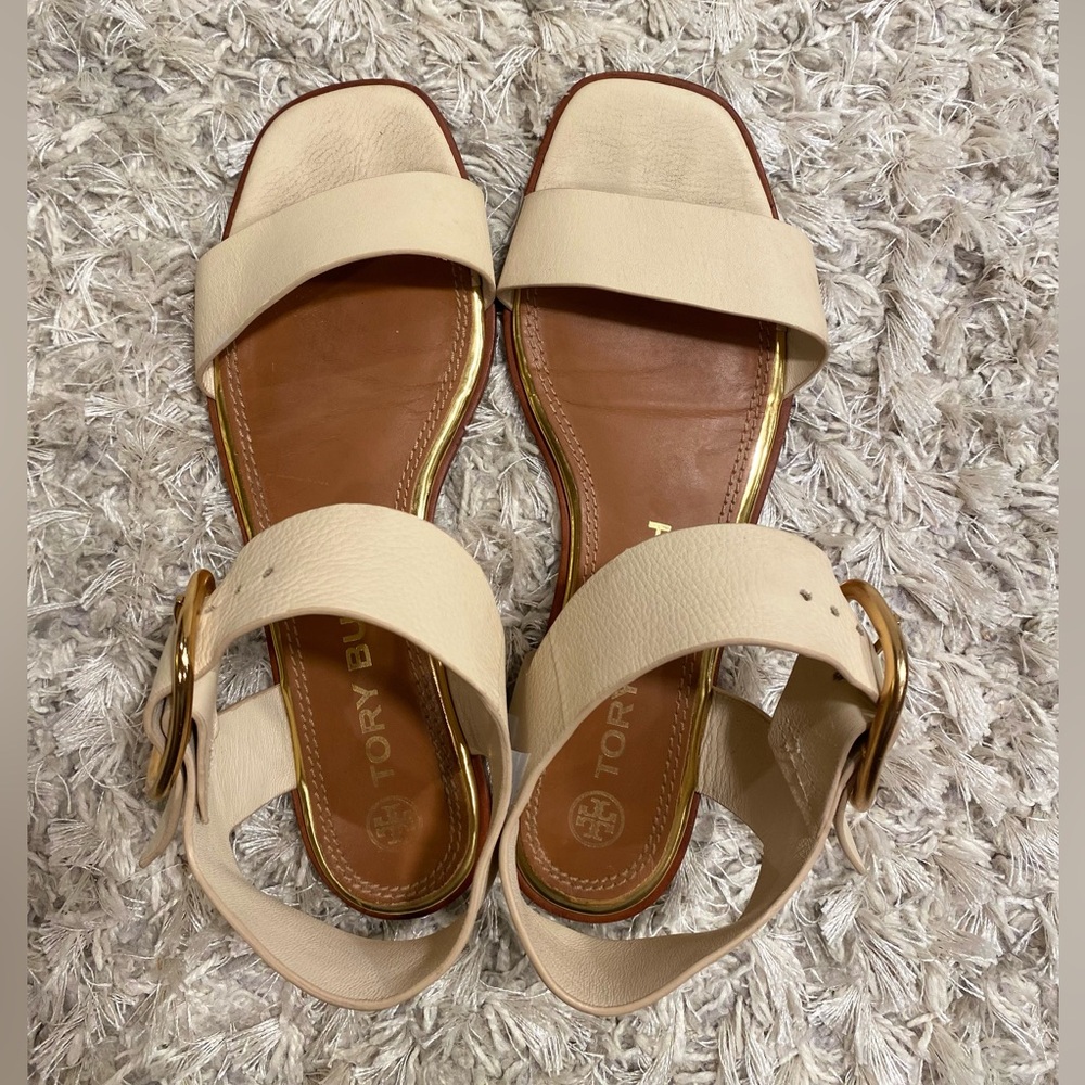 Tory Burch Selby Flat Sandals – Tan Leather, Gold Hardware, Size 8